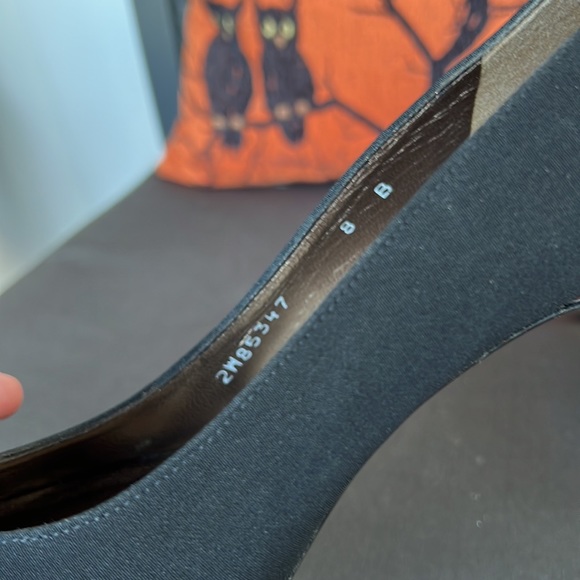 NWOT Stuart Weitzman Heels - Picture 6 of 7